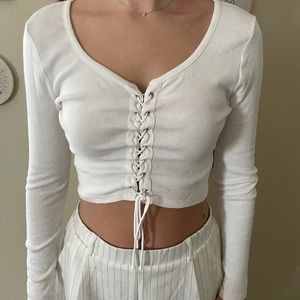 Forever 21 long sleeve white cropped top